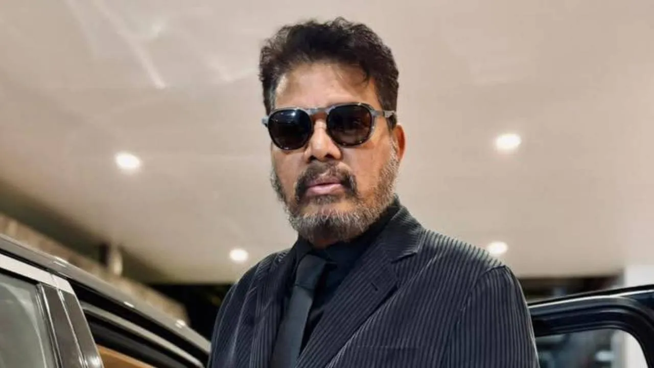  “மறக்கமுடியாத பிளாக்பஸ்டர் படம்” - ஷங்கர் பாராட்டு