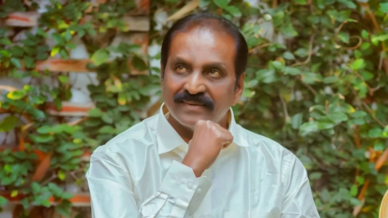  அஜித் படத்தில் இடம் பெறாத பாடல்; புது அப்டேட் கொடுத்த வைரமுத்து