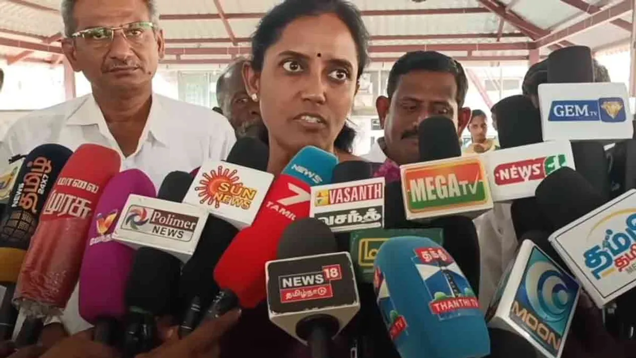  Congress MP Jyothimani press meet Photograph: (congress) 