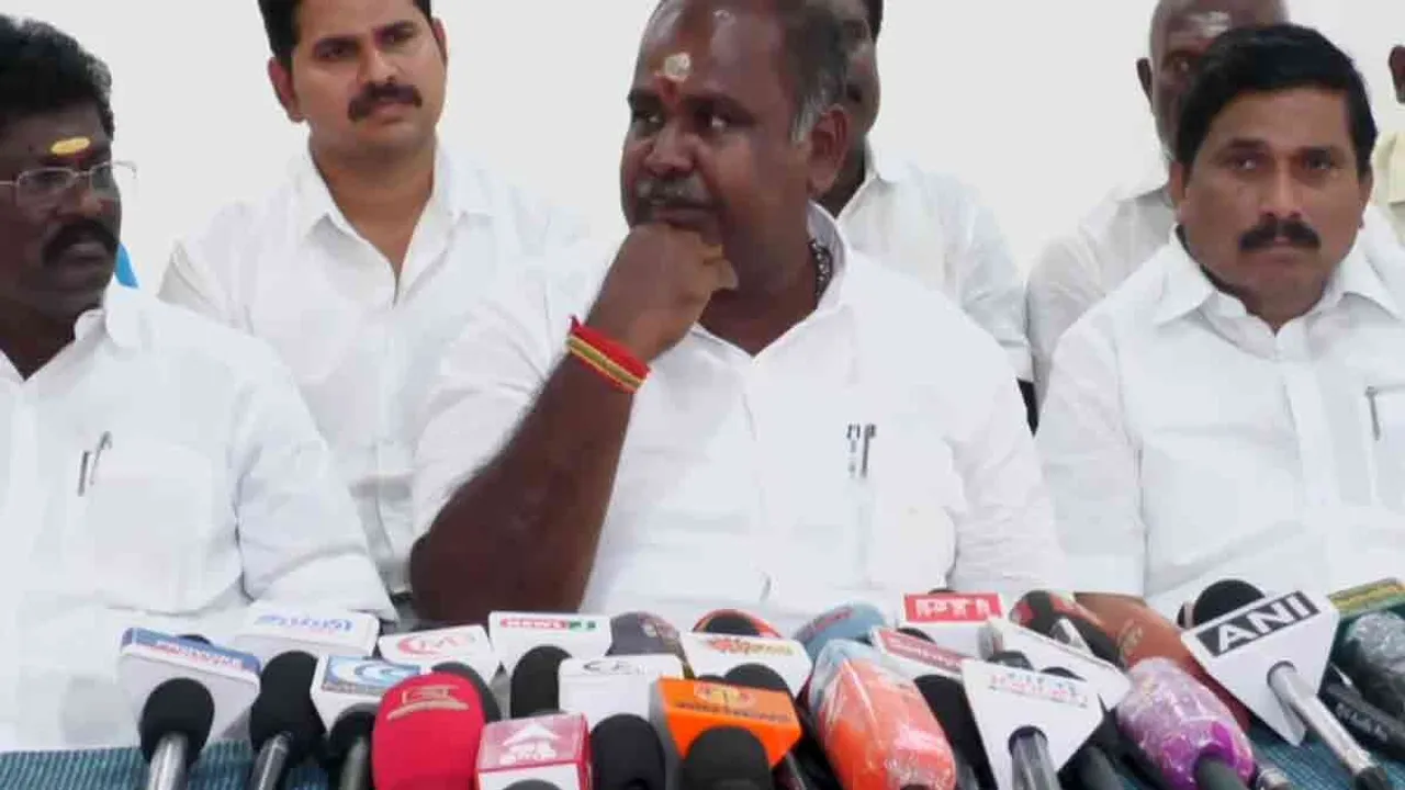  J. Was OPS a spy in his lose? - R.P. Udayakumar raises suspicions Photograph: (admk) 