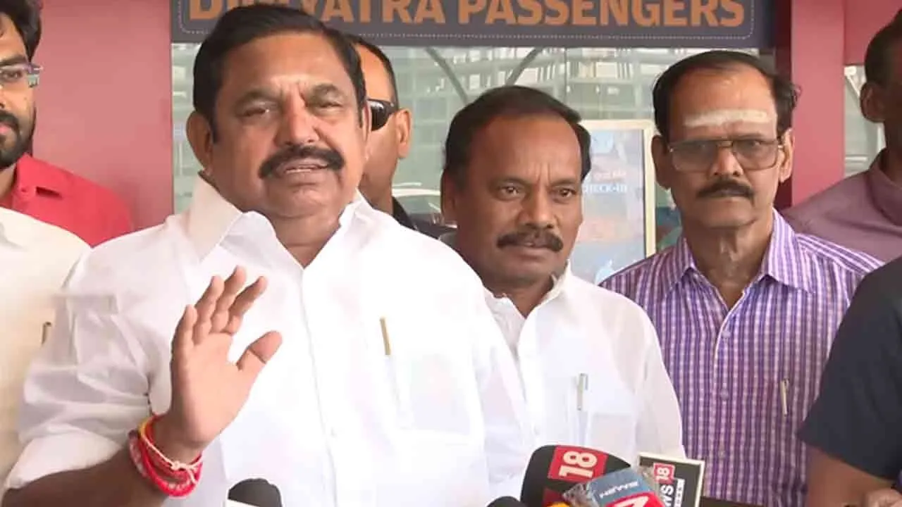  “தி.மு.க. கூட்டணியில் தான் குழப்பம் இருக்கிறது” - டெல்லியில் இ.பி.எஸ். பேட்டி!