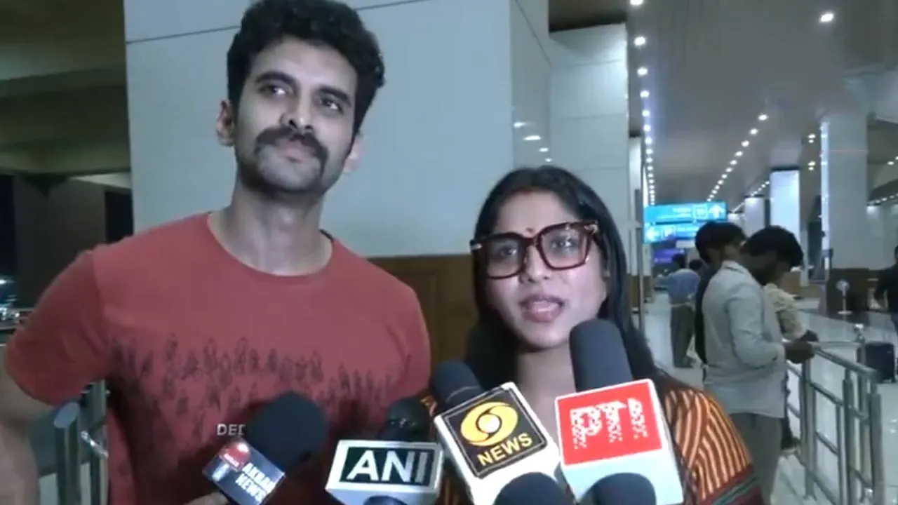  “மோசமான சூழல் இல்லை” - அபு தாபியில் இருந்து இந்தியா திரும்பிய பிரபல நடிகை பேட்டி