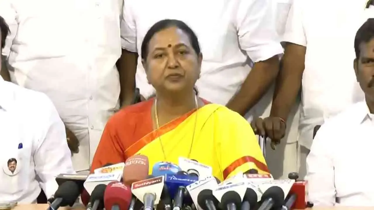  Premalatha responds to criticism on Vijayakanth's soul 