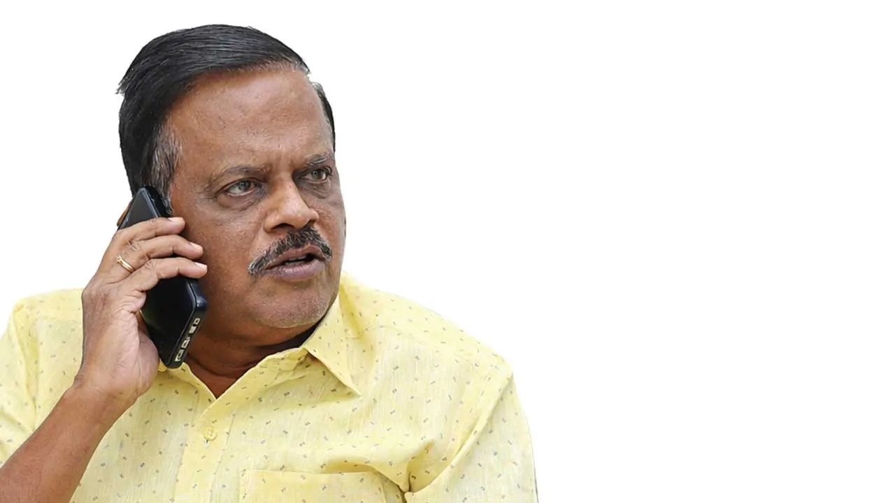  சாரி தலைவரே!” மன்னிப்பு கேட்ட தளவாய் சுந்தரம்!  லீக்கான ஆடியோ!