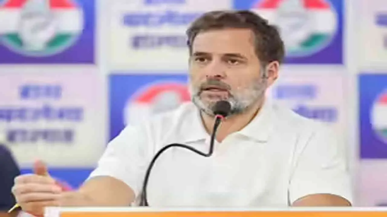  Rahul Gandhi strongly criticizes The Communist Party has an indirect alliance with the BJP 
