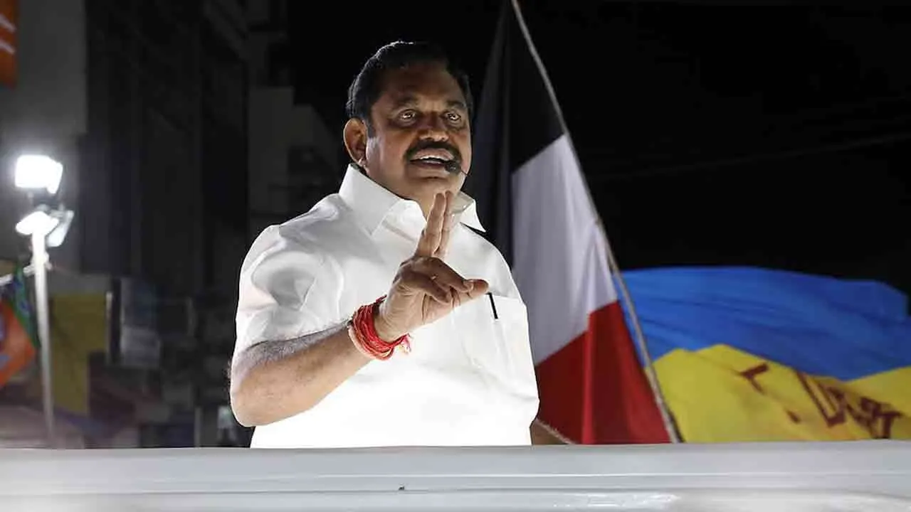  admk Photograph: (eps) 