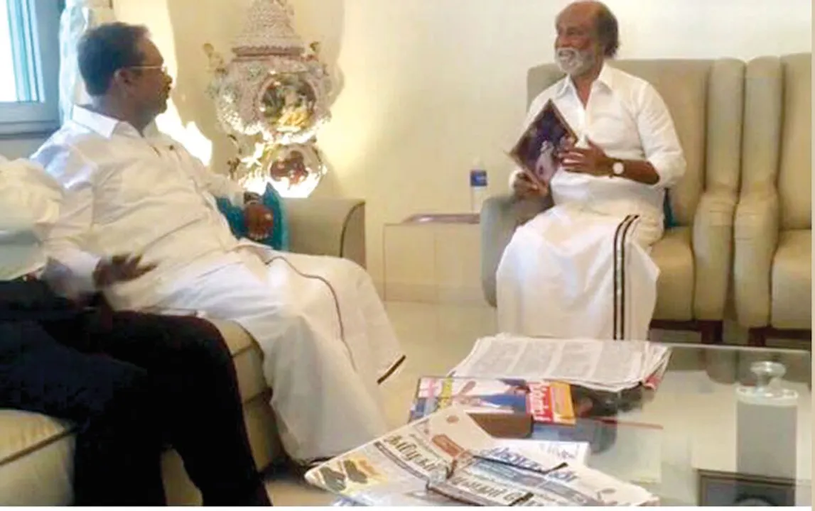  கட்சித் தலைவராக ரஜினி கொடுக்கும் முதல் வாய்ஸ்!