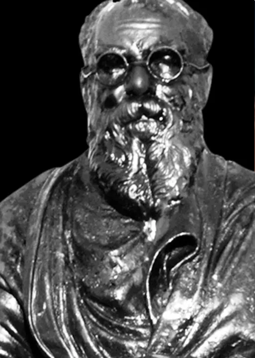  பெரியார் சிலையல்ல; சித்தாந்தம்