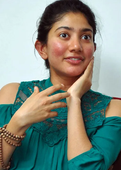  சாய்பல்லவி சலிப்பு, கடுப்பு