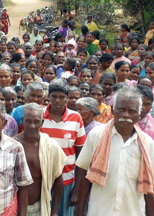  நிலத்தைப் பறித்து நிவாரணத்தை ஏமாற்றிய அரசாங்கம்! -குமுறும் கிராமத்தினர்!
