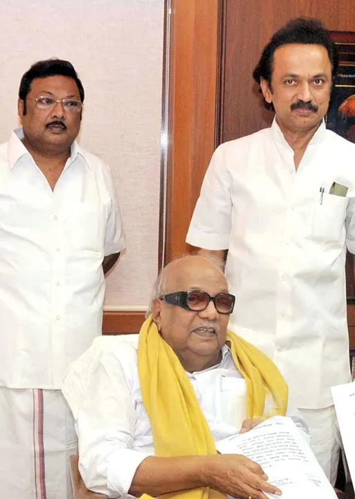  அதிரடி அழகிரி! சைலண்ட் ஸ்டாலின்! கலங்குமா? தெளியுமா?