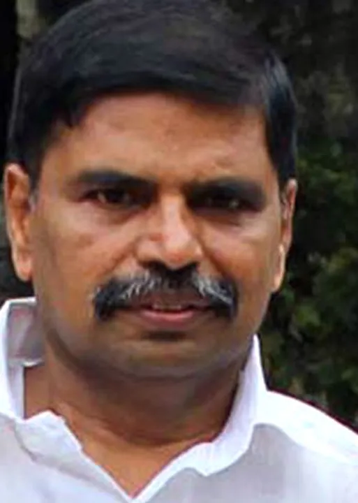  அடுக்குமாடி விபரீதம் சமூக அழுக்கின் அடையாளம்! முன்னாள் நீதியரசர் அரிபரந்தாமன்