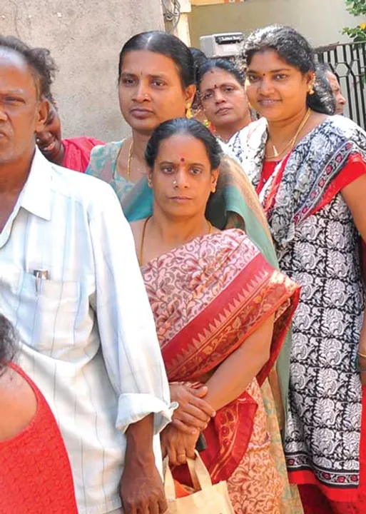  ராங்-கால் : தடையை மீறி விடிய விடிய பொங்கல் பரிசு! சூரியன் -குக்கர்! சூடு பறக்கும் மோதல்!