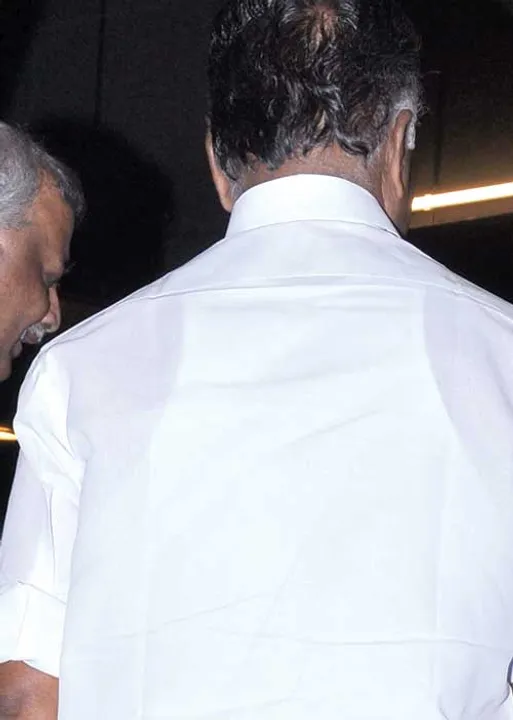  ராங்கால் : ஓ.பி.எஸ். தோஷம்! கோட்டையில் பரிகார பூஜை! தோண்டத் தோண்ட ஈழத் தமிழரின் எலும்புக்கூடுகள்!