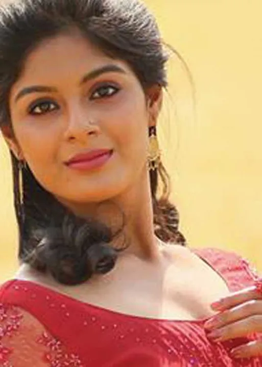  சூடேற்றும் சுந்தரி
