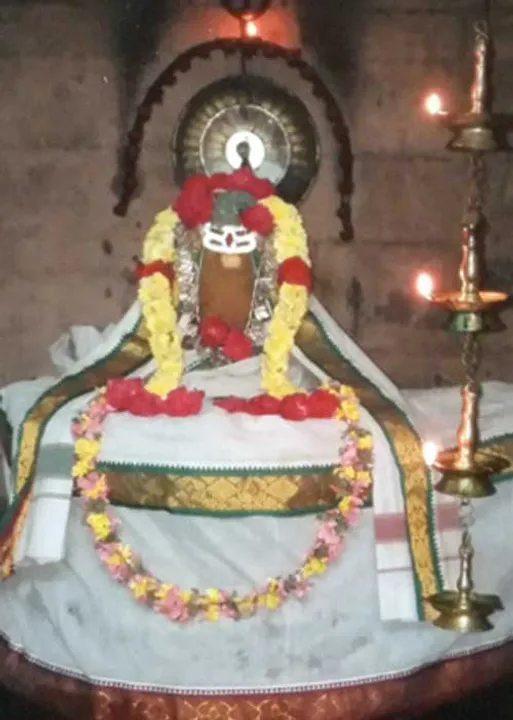  நீங்காப் புகழுடன் நீடூழி வாழ்விக்கும் நீடூர் நிமலன்! 