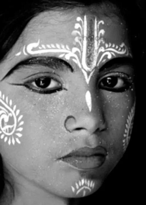  கிருஷ்ணனின் வேடம் -மாதவிக்குட்டி தமிழில்: சுரா