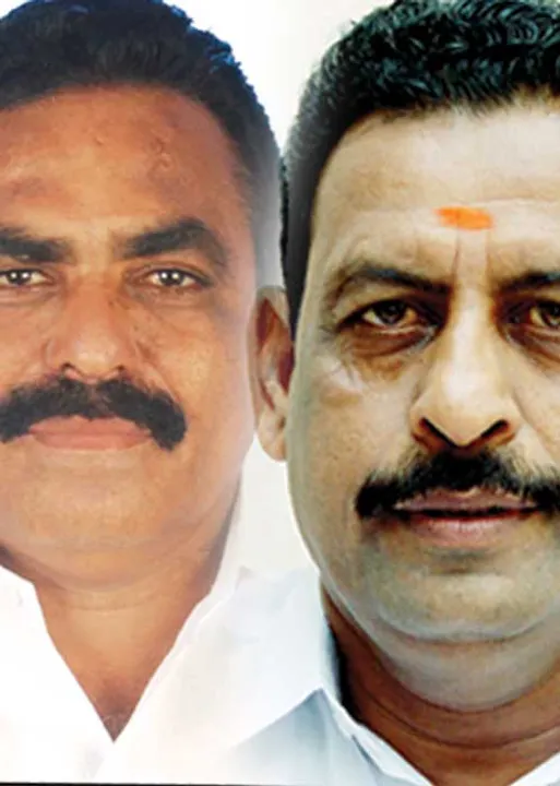  மாவட்டத்தை ரெண்டாக்கு... -நாகை அ.தி.மு.க.வில் சலசலப்பு!