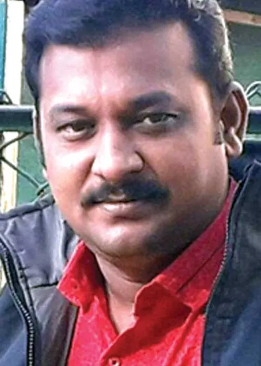  பார்வை -எளிய மக்களின் ஆயுதம்! -மீ.சிவராமன்