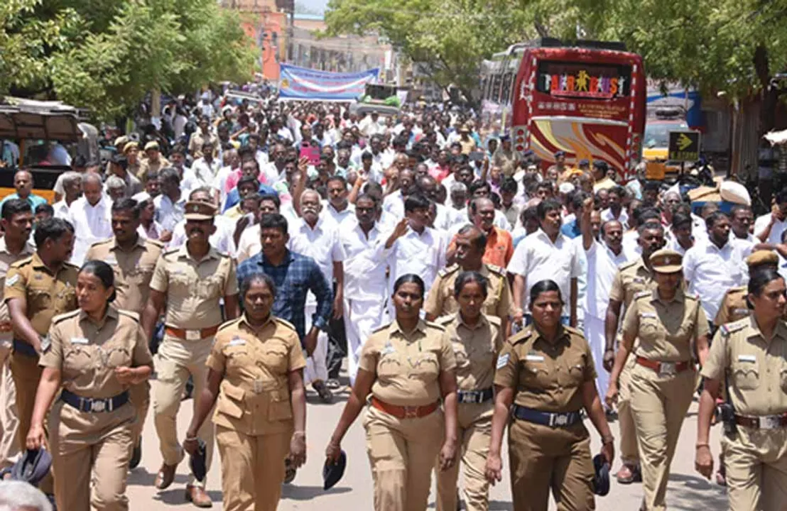  தனி மாவட்டமாக்கு! சங்கரன்கோவில் போராட்டம்!