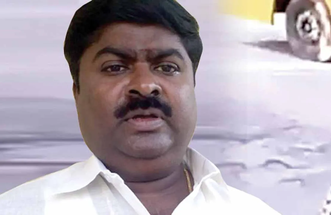  எட்டு வழியை எதிர்த்தால் "மாவோயிஸ்ட்' பட்டம்! -மிரட்டும் எடப்பாடி போலீஸ்!