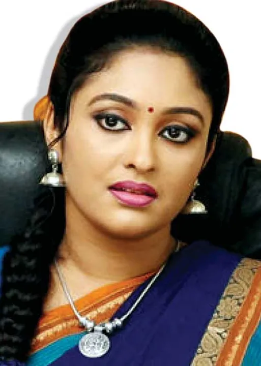  சின்னத்திரை சங்கதிகள்! சீட்டிங் பார்ட்டியிடம் சிக்கிய நடிகை!