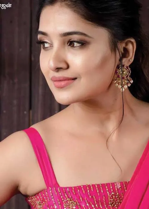  பிட்ஸ் பஜார்