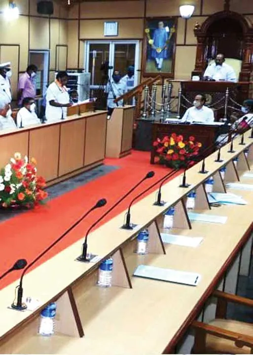  புயலைக் கிளப்பிய கலைஞர் பெயர்! -புதுச்சேரி ஆளுங்கூட்டணி கர்... புர்