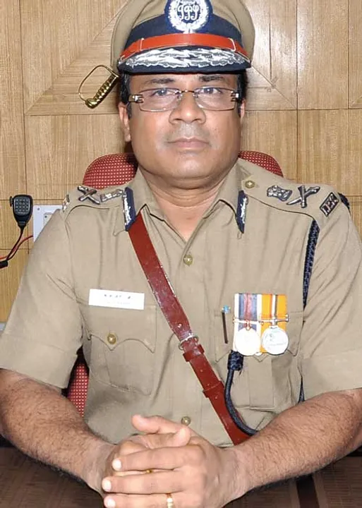  கொலை வழக்கில் ஓட்டை! உயர்மட்ட சதி ஆலோசனை!