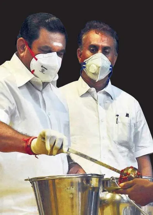  கொரோனா உணவிலும் கொள்ளை! சுற்றும் சர்ச்சை!