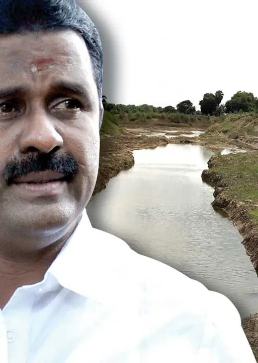  அமைச்சர் ஆதரவில் அடாலடி! மணல் குவாரிக்காக அரசு நிதியில் பாலம்!