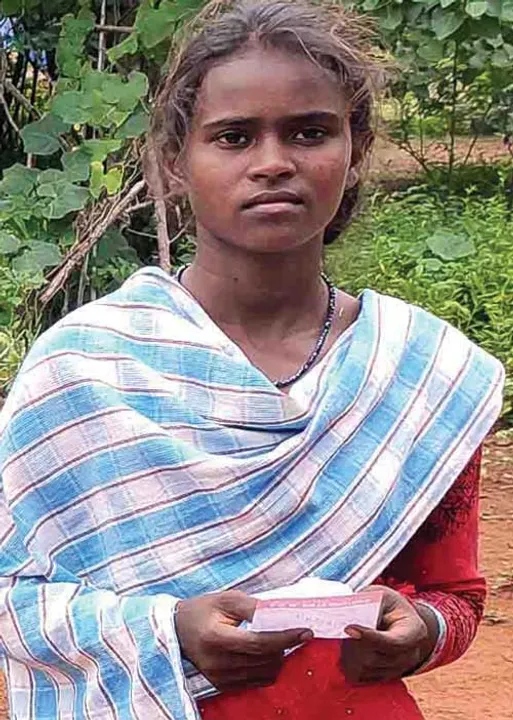  பசித்த வயிறு... உடைந்த இதயம்! சத்தியாவின் வாழ்வை மீட்ட உதவிக் கரங்கள்!