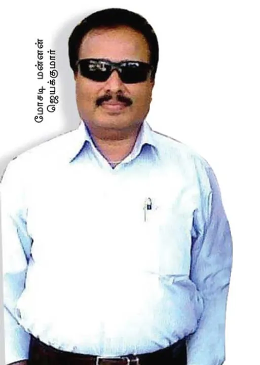  அதிகாரி-வக்கீல்-டாக்டர்-இன்ஜினியர்! டிசைன் டிசைனாக ஏமாற்றும் டுபாகூர் ஆசாமி!
