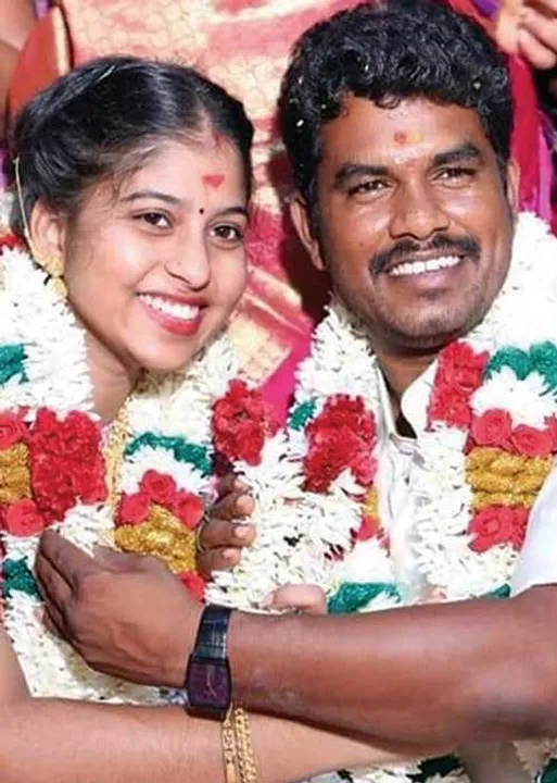  காதலுக்கு சாதியில்லை... பேதமில்லை...! -ஆளுங்கட்சி எம்.எல்.ஏ. அசத்தல்!