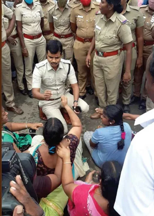  கைதியைக் கொன்ற போலீஸ்! கடலூரிலும் சாத்தான்குளம் போலீஸ்! கடலூரிலும் சாத்தான்குளம் கொடூரம்!