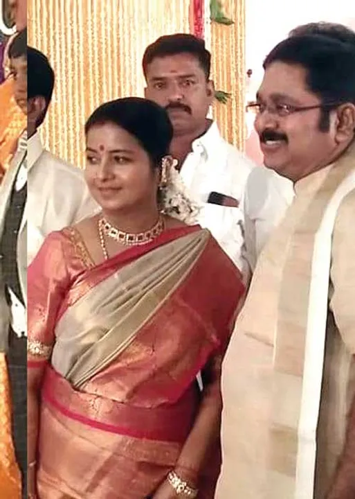  சிக்னல் கியர் போடும் போக்குவரத்து அமைச்சர்!