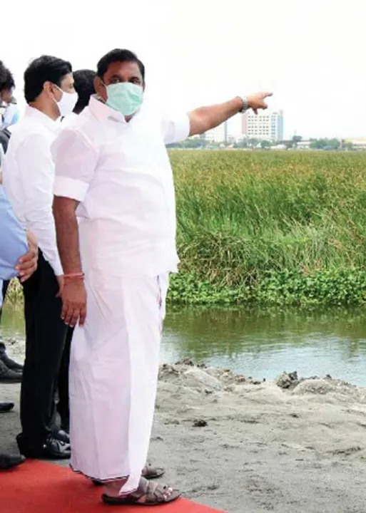  ராங்கால் : வெள்ள அபாயத்திலும் கல்லா கட்டும் காண்ட்ராக்ட்! சங்கர மடத்தில் சர்ச்சை கிளப்பும் பெண்மணி!