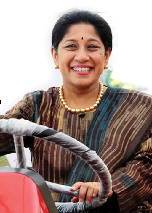  கொத்தடிûயாக்கும் டிராக்டர் தொழிற்சாலை! - போராட்டத்தில் குதித்த தொழிலாளர்கள்!