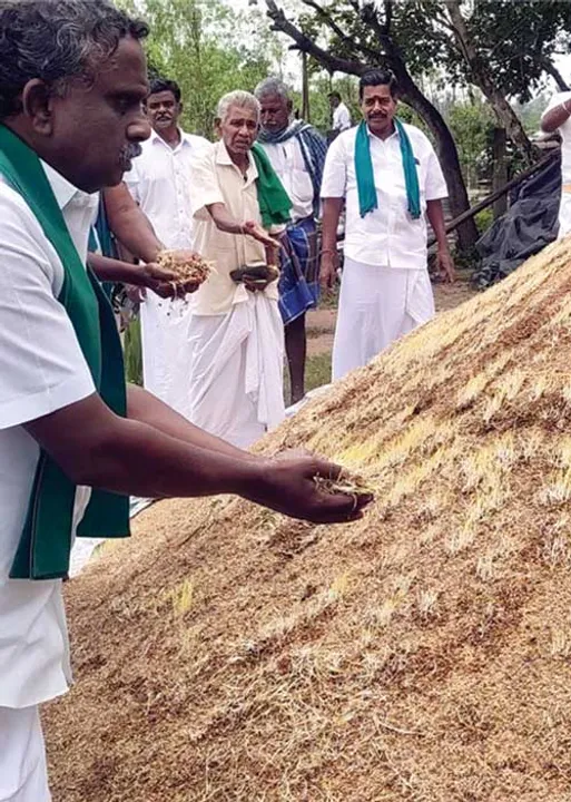  கண்ணீர்ப் பொங்கல்! கருணை கட்டாத இயற்கை! -கதறும் விவசாயிகள்!