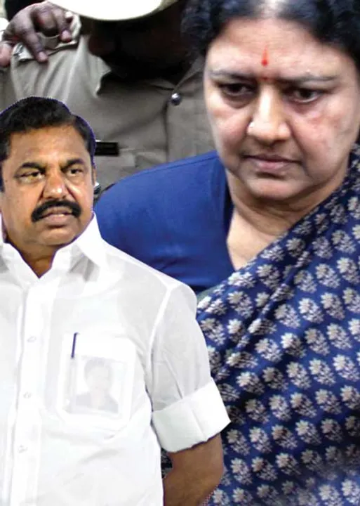  சசிகலாவை தாக்கிய எடப்பாடி வைரஸ்!