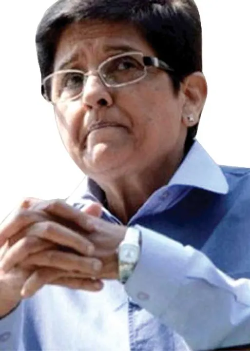  புதுச்சேரி: காங்கிரஸ் ஆட்சியை கவிழ்க்கும் பா.ஜ.க!