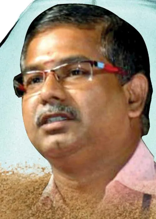  மணல் விவகாரத்தில் சிக்கியவர் மாவட்டத் தேர்தல் அதிகாரி! -உற்சாகத்தில் அ.தி.மு.க.!