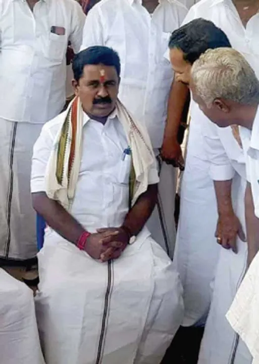  நன்னிலம்! உணவு அமைச்சரை குறிவைக்கும் தி.மு.க.!