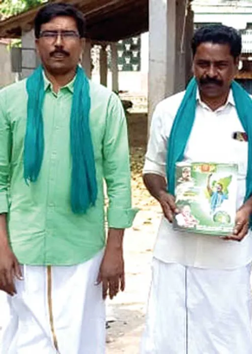 சிக்னல்  நெடுவாசல் கோவிலில் பரப்புரை!