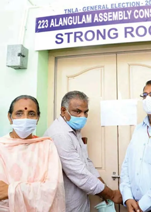  வாக்கு எண்ணும் மையத்தில் நள்ளிரவு பவர்கட்! -அலறும் வேட்பாளர்கள்