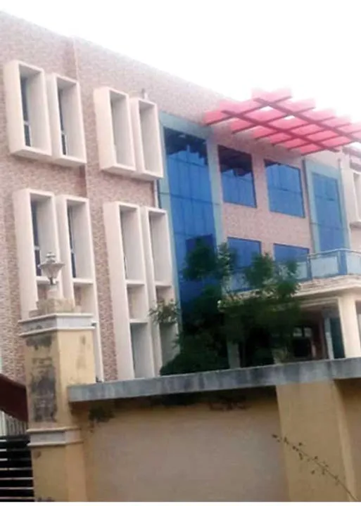  மகப்பேறு விடுப்பில் பெண் ஊழியர்கள் இடமாற்றம்! -கையூட்டுக்காக விதிமீறல்!