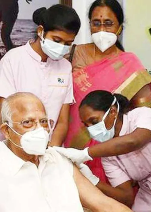 கொரோனா வைரஸ் பரவலும் தடுப்பூசி முறையும்