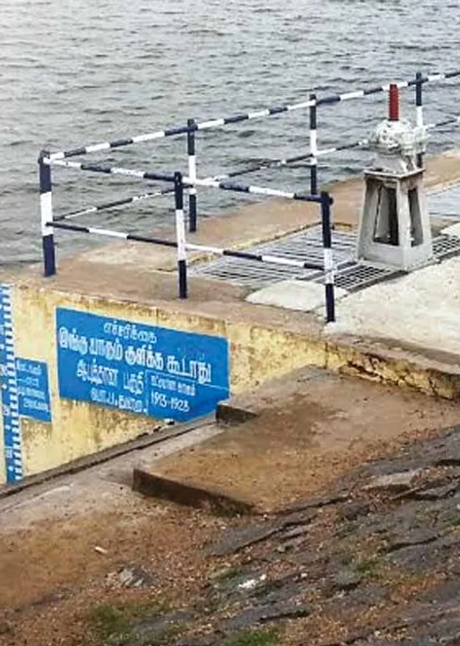  விவசாயிகளை வஞ்சிக்கும் அதிகாரிகள்! -பாசனத் தண்ணீரில் பாரபட்சம்!