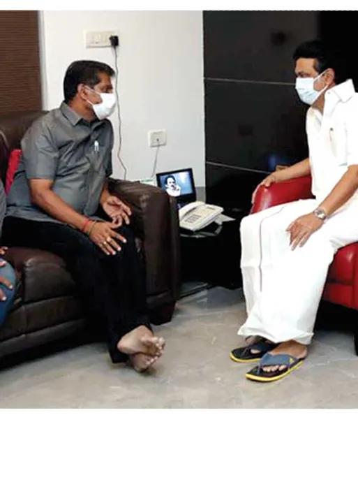  மக்களின் குரலாக நக்கீரன்!