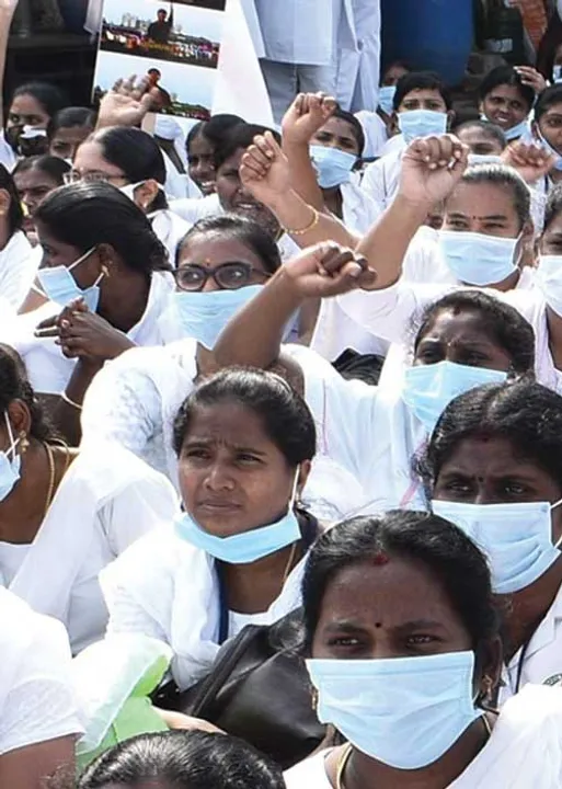  கமிஷன் ஃபர்ஸ்ட்! பணி நியமனம் நெக்ஸ்ட்! -செவிலியர்கள் படும் பாடு!